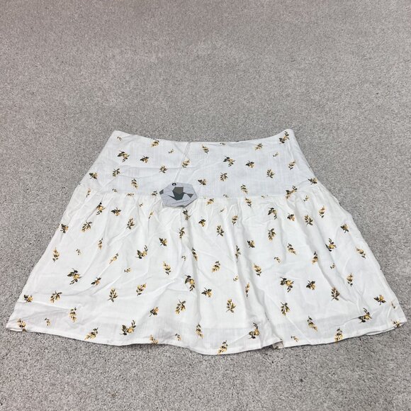 Paper Crane Skirt White Yellow Floral Women’s Size Medium NWT - Picture 1 of 11